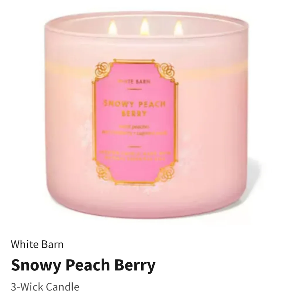 🛍BOGO 50% OFF❄️🍑🕯NWT‼️ White Barn "Snowy Peach Berry" 3-wick Candle - Picture 6 of 10